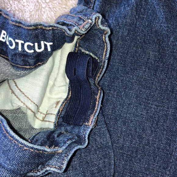 Boy’s Children’s Place jeans - Picture 6 of 6